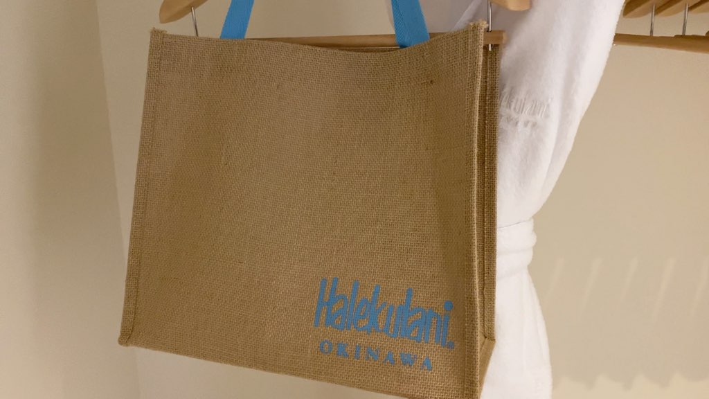 ハレクラニ沖縄のオリジナルバッグ